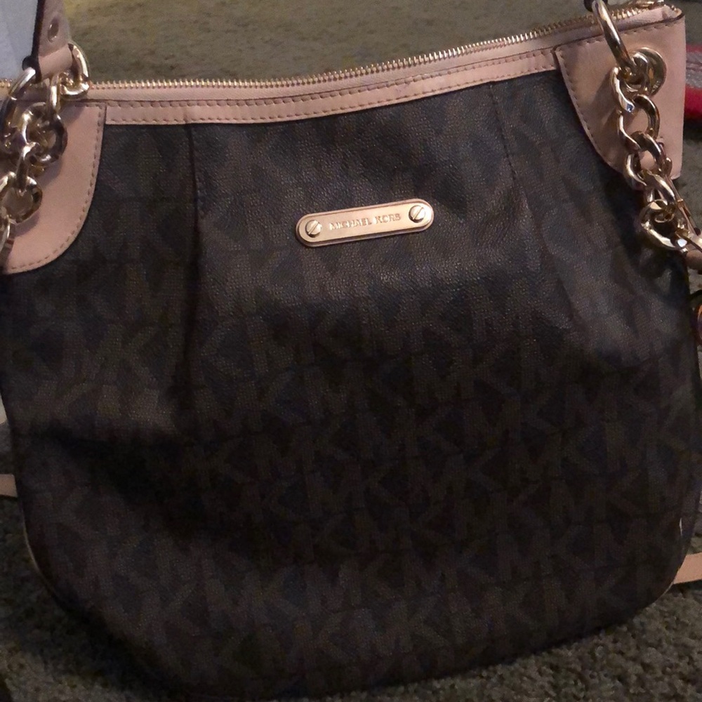 Michael kors purse
